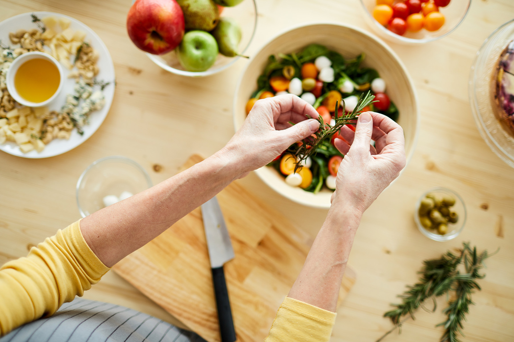 La salud venosa favorece la circulaci&oacute;n, la energ&iacute;a y la movilidad. Prevenga las v&aacute;rices, la insuficiencia venosa cr&oacute;nica (IVC), la hinchaz&oacute;n y la pesadez en las piernas con h&aacute;bitos simples de bienestar.